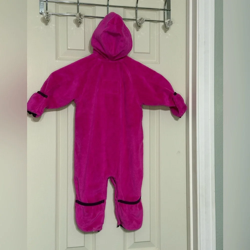 The North Face Fuchsia Pink Fuzzy Bunting One Piece Baby 3-6 Month
